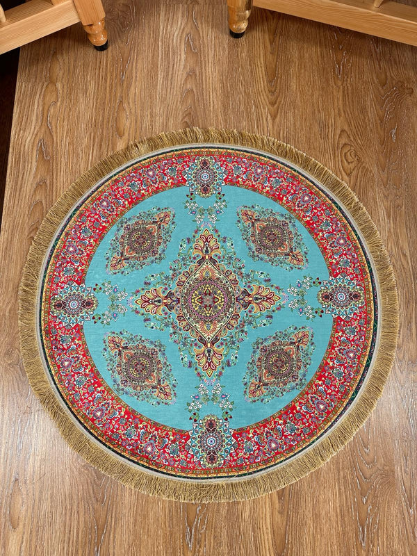 Round Rug