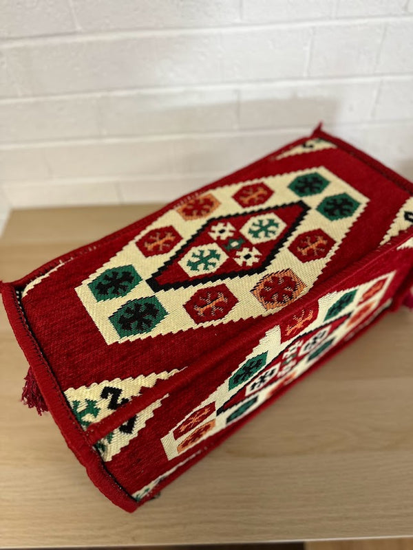 Armrest Red Classic