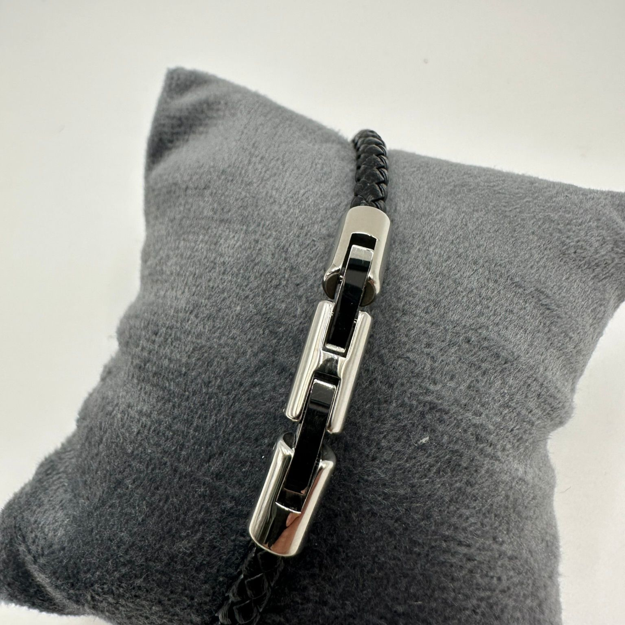 Titanium & Turquoise Leather Bracelet – IAB-B6