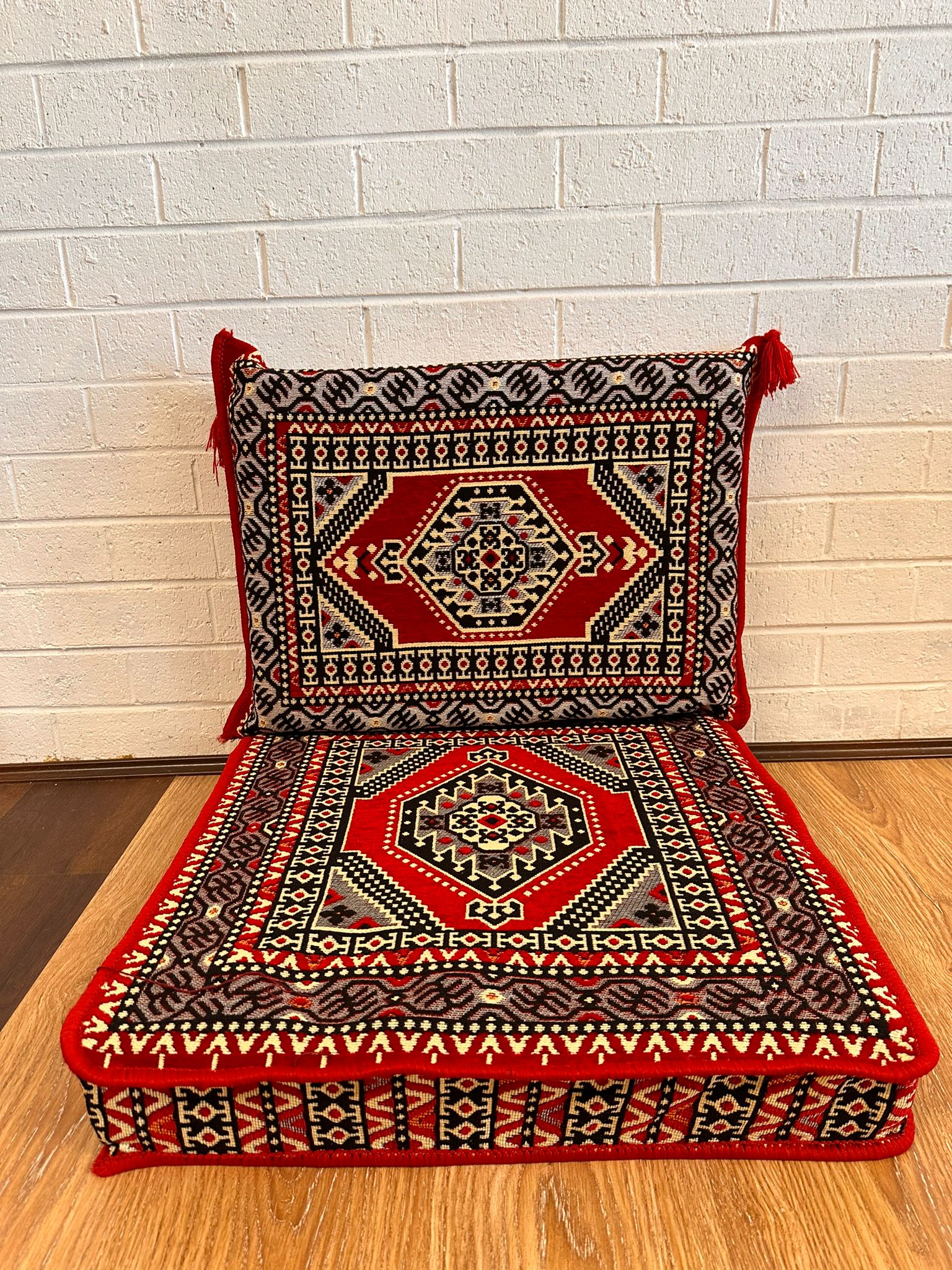 Single Cushion Set - Red Palace