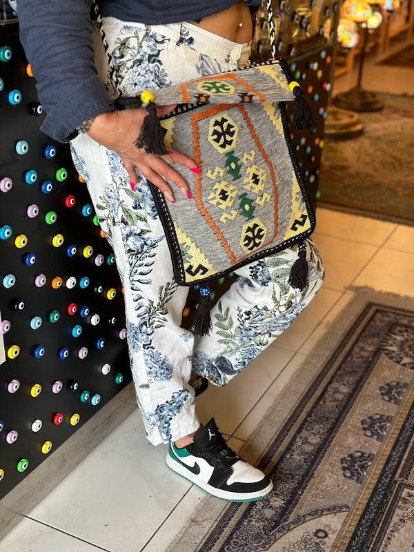 Unisex Kilim Messenger Bag Grey