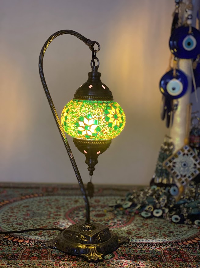 Swan Lamp- Matildas